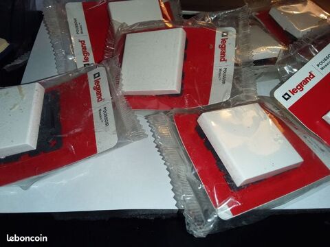 4 Poussoirs inverseur MOSAIC Neufs LEGRAND - 077041 20 Serres-Castet (64)