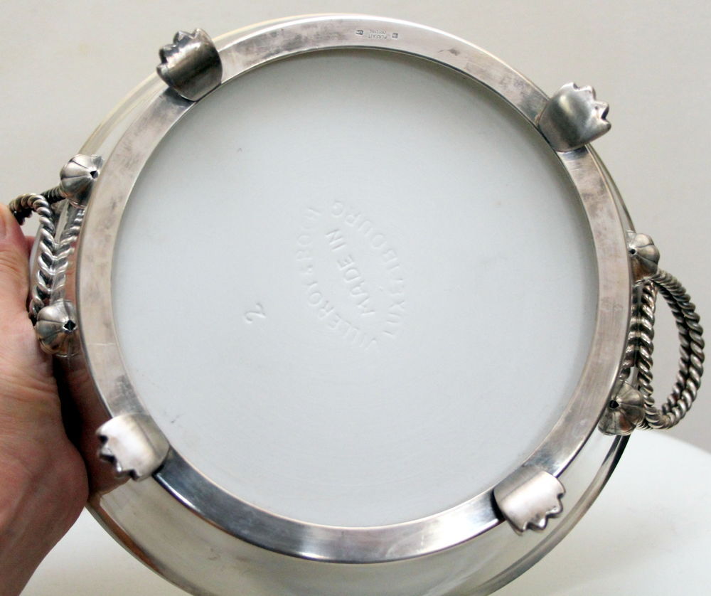 L&eacute;gumier Orf&egrave;vrerie PLASAIT, c&eacute;ramique VILLEROY &amp; BOCH Cuisine