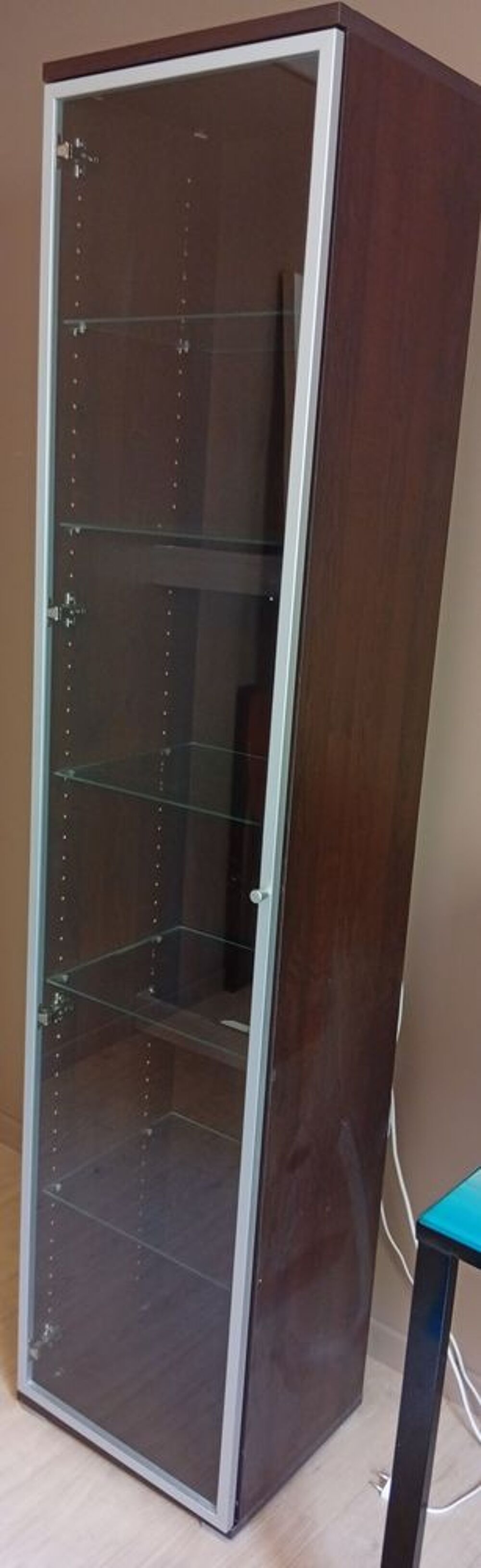 vitrine en bois Meubles