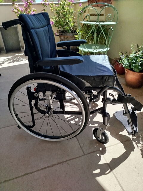 Fauteuil roulant Bagnols-sur-Cèze (30)
