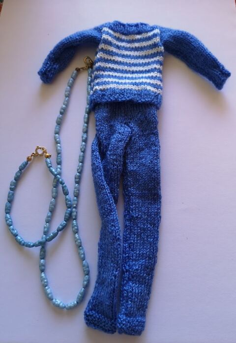 vtements tricoter main pour Barbie ou type Barbie avec un bracelet et un collier pour enfant 15 Saint-Pierre (97)
