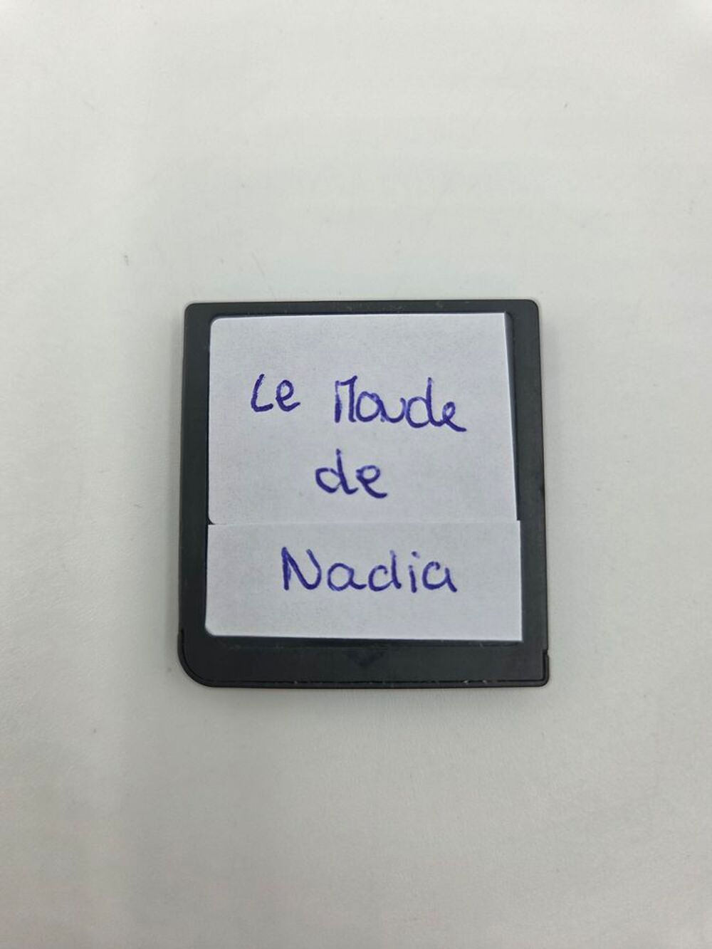 Jeu Nintendo DS Le Monde de Nadia en loose (sans &eacute;tiquette) Consoles et jeux vidéos