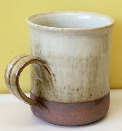 Mug VILLENAVE D'ORNON gr�s verniss� c�ramique vintage 70 sig 20 Issy-les-Moulineaux (92)