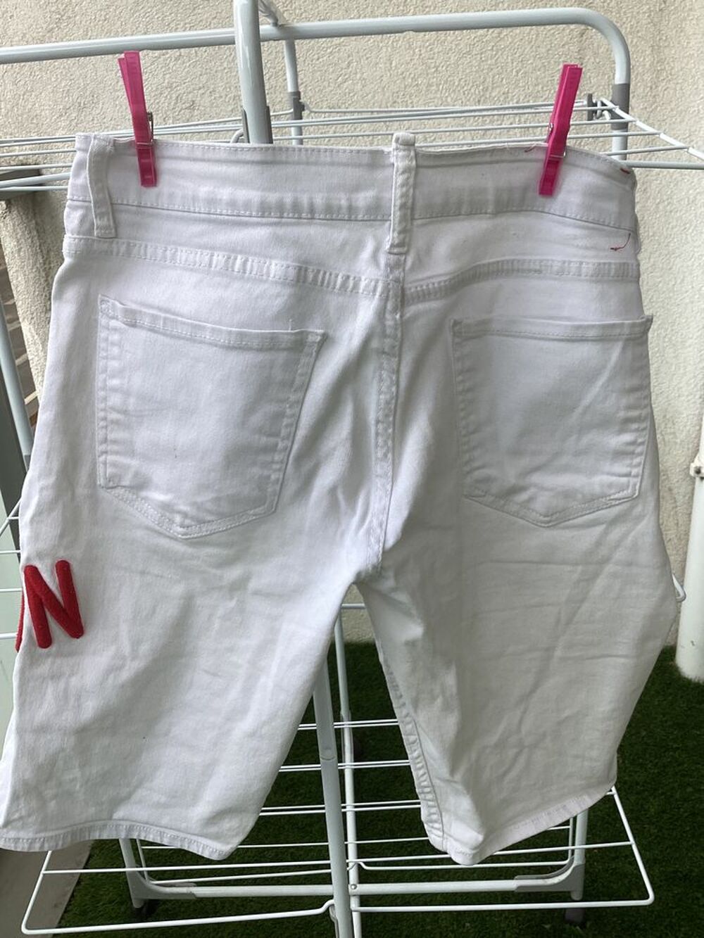 Lot de Jeans et un short homme Vêtements
