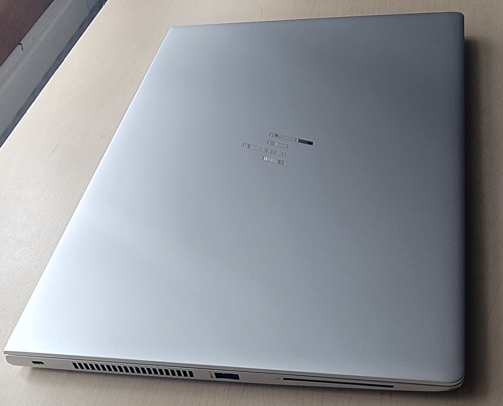 HP EliteBook 850 G5 i5/16Go/256Go SSD/Windows 11 Pro Matériel informatique