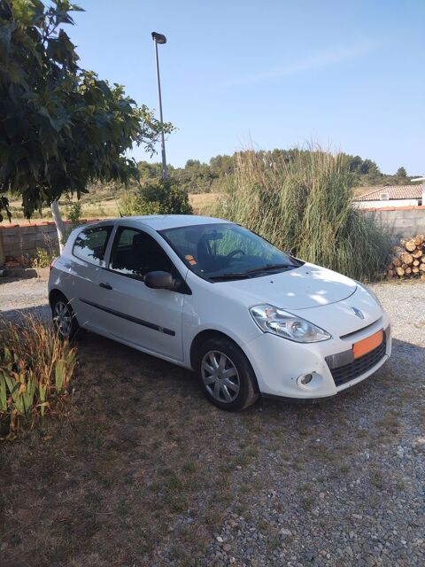Renault clio iii SOCIETE DCI 75 ECO2 AIR EURO 5