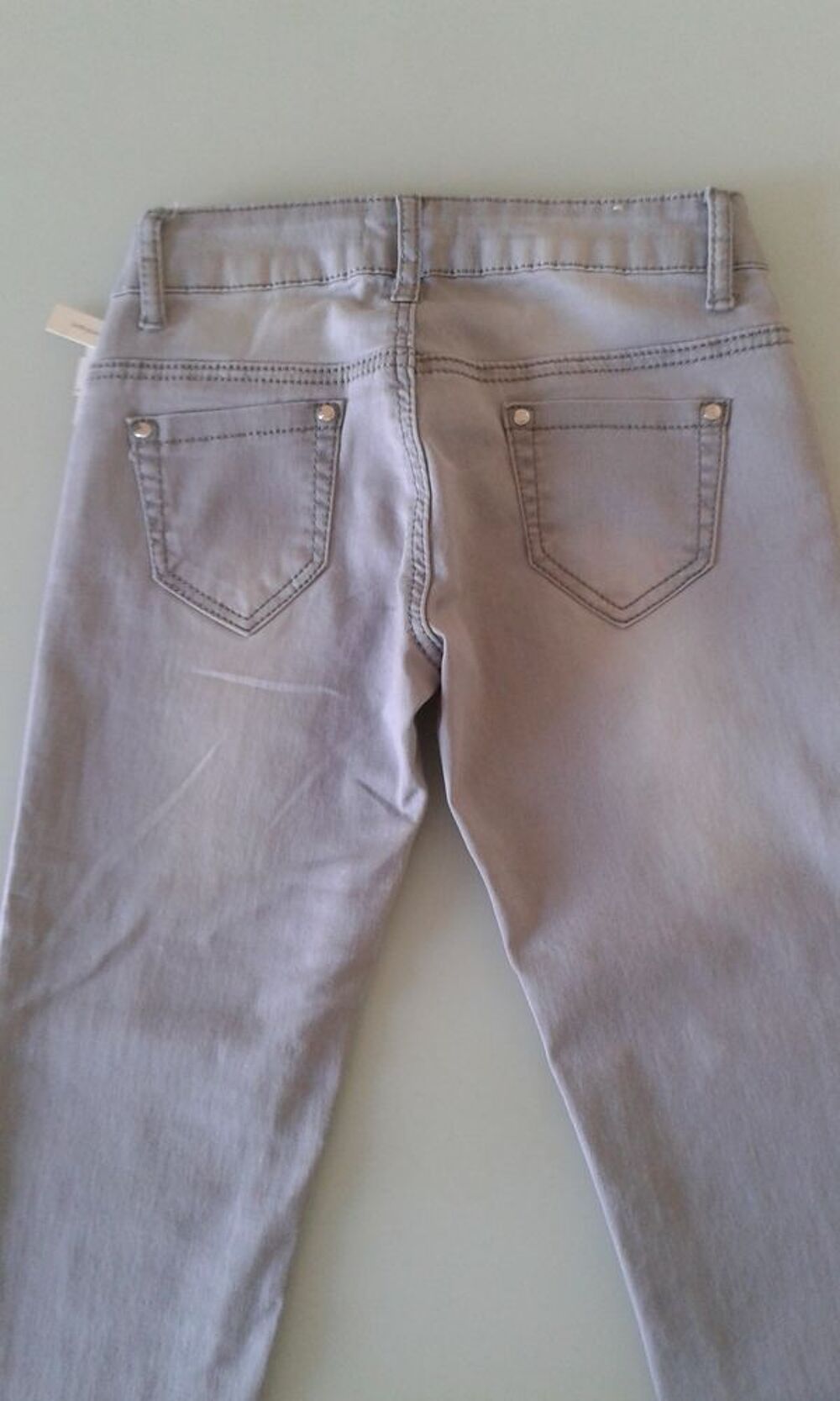 FIONINA Pantalon Gris Revers L&eacute;opard T34 NEUF Vêtements