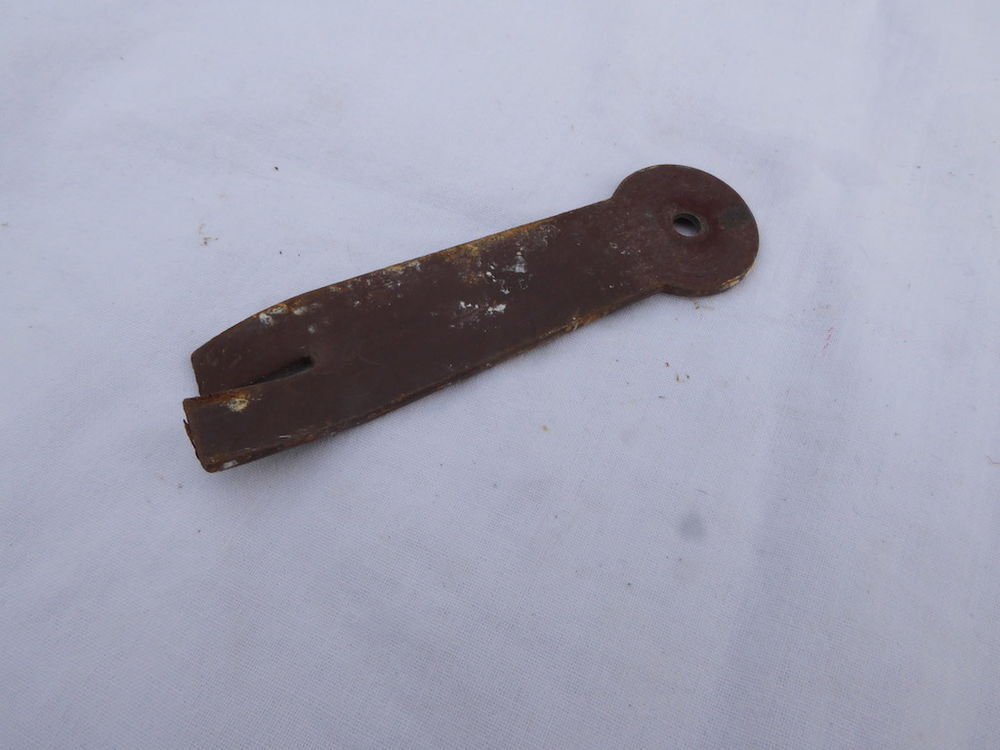 Patte &agrave; sceller bout rond Bricolage