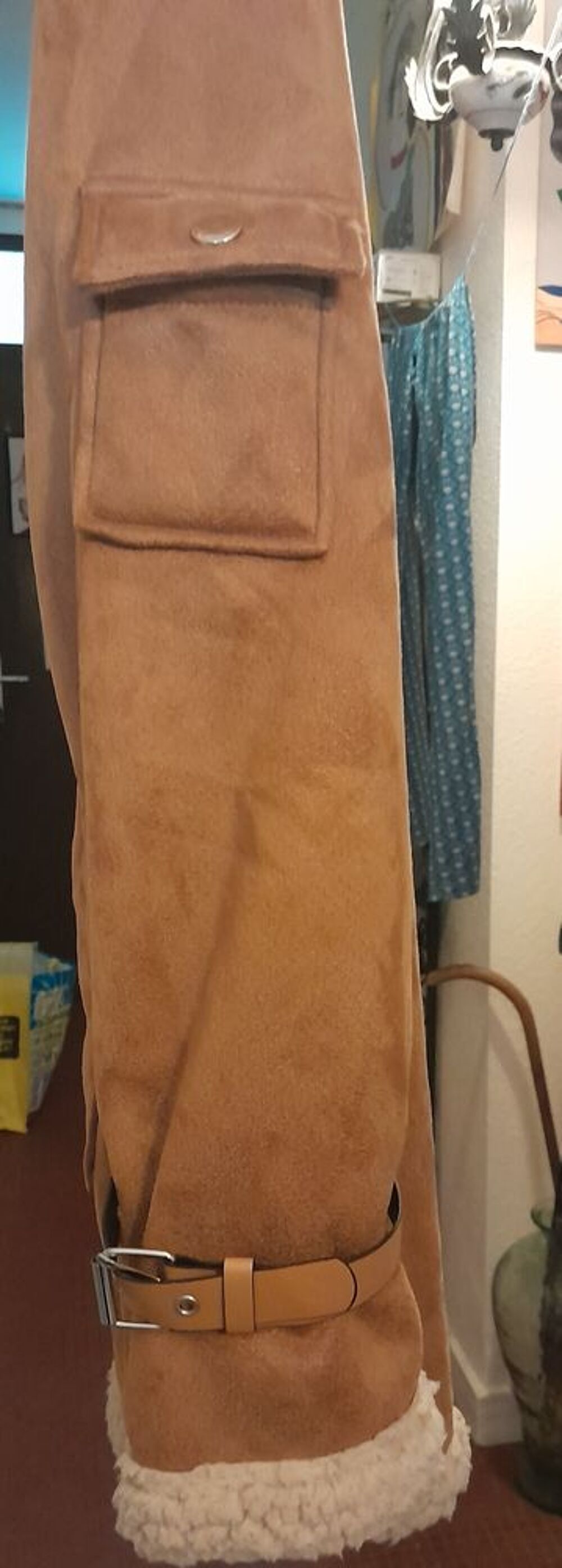Manteau en su&eacute;dine couleur daim Vêtements
