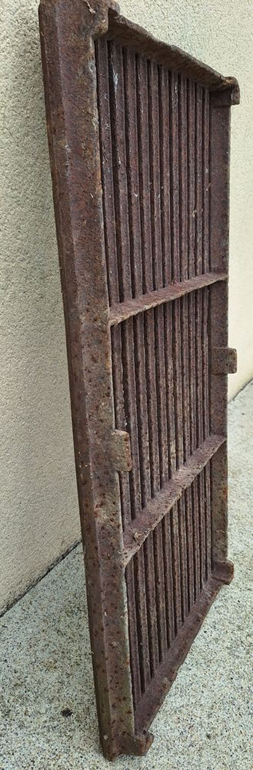 Gratte pieds en fonte Décoration