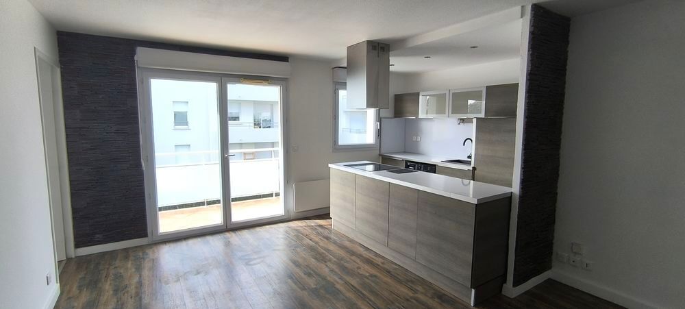 Location Appartement ? T2 BIS RÉNOVÉ DE 52 m² AVEC BALCON ET PARKING Pau