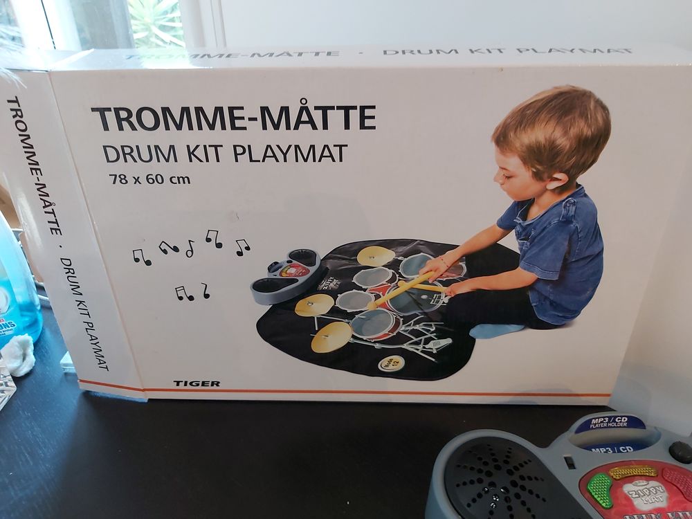 Drum kit Paymat marque Tiger Jeux / jouets