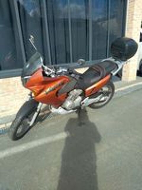 HONDA 2006 occasion 85500 Saint-Paul-en-Pareds