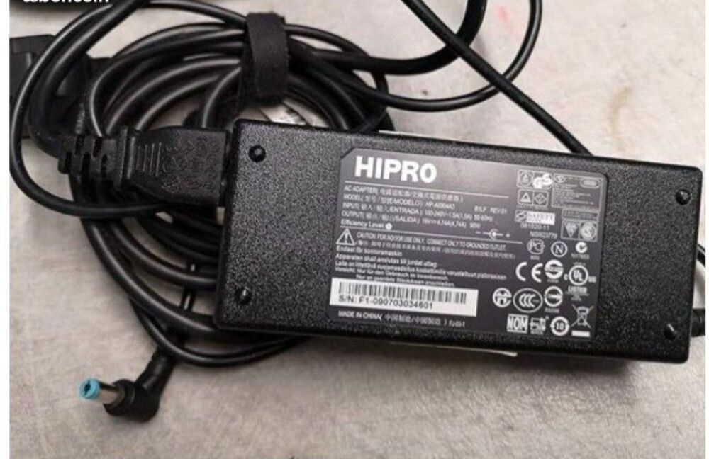 G&eacute;n&eacute;rique Chargeur Alimentation pc Portable Acer Hipro HP-A0 Mat�riel informatique