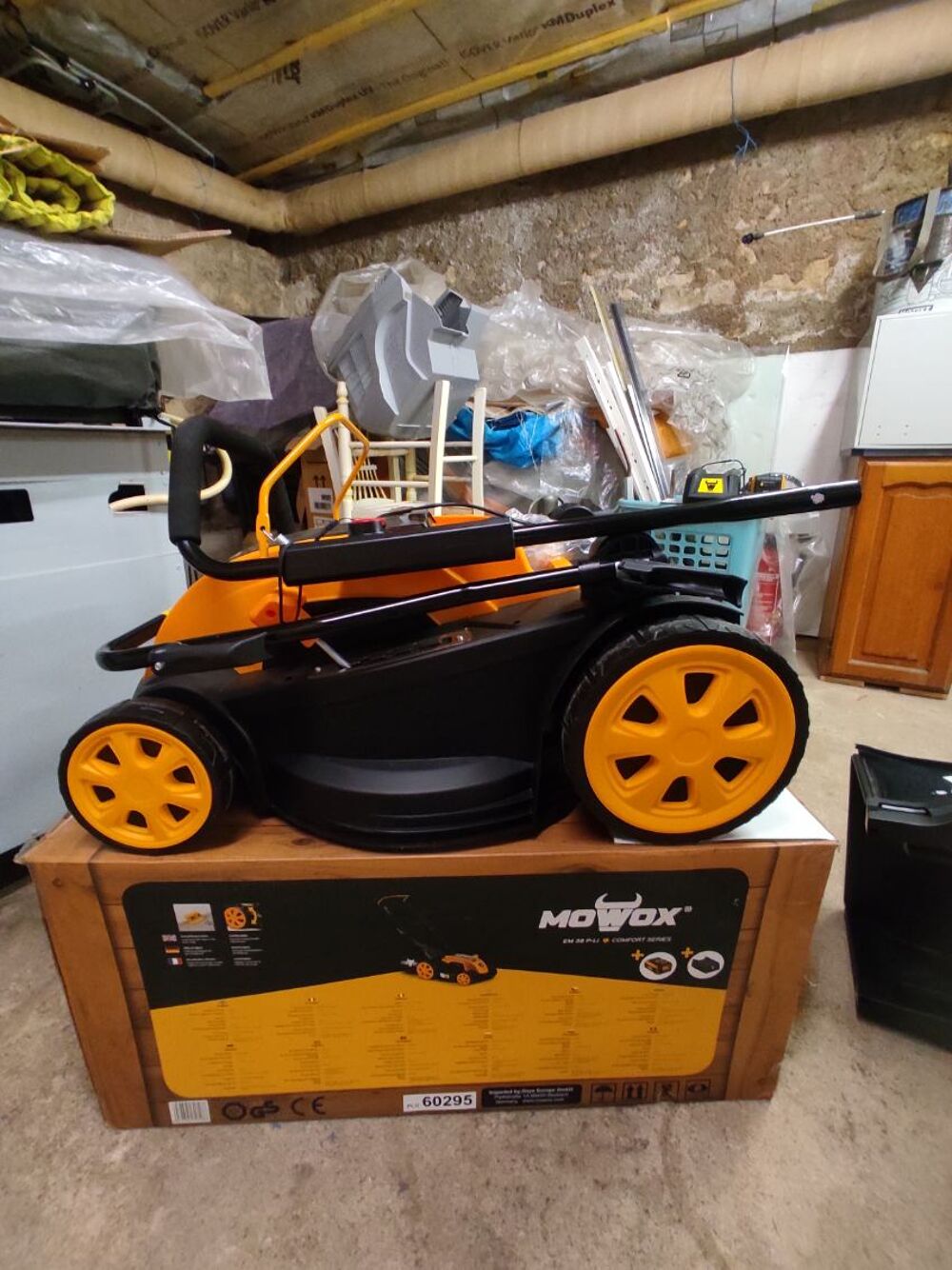 tondeuse &eacute;lectrique neuve Jardin