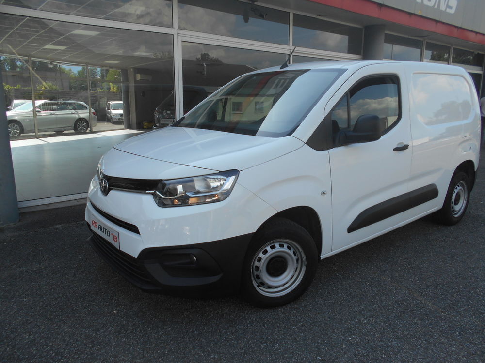 Proace city PROACE CITY LONG 1.5L 100 D-4D BVM5 ACTIVE 2019 occasion 73420 Drumettaz-Clarafond