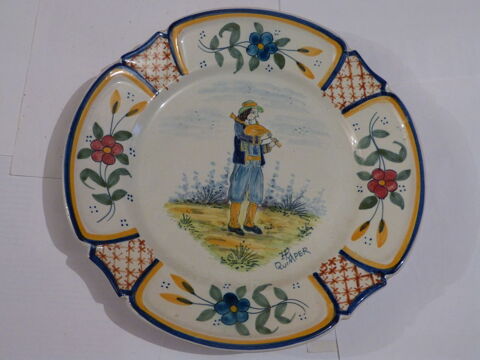 ASSIETTE  ancienne  HB QUIMPER  breton a la cornemuse 20 Brest (29)