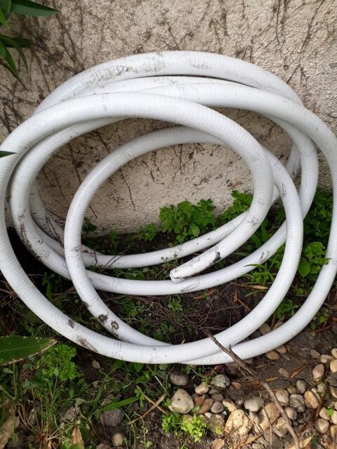 Tuyau PVC souple pour piscine 40 Talence (33)