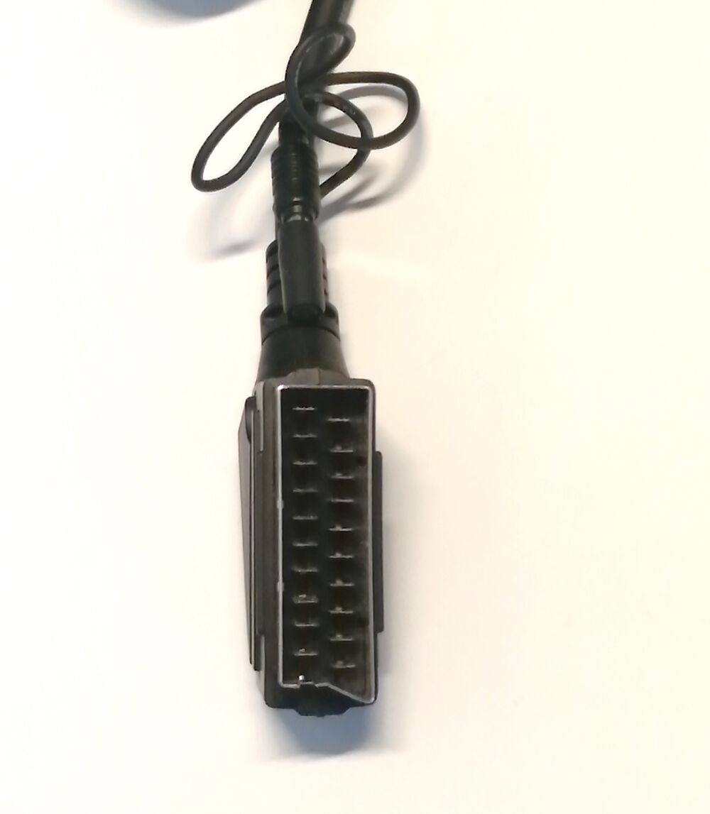 Prise p&eacute;ritel Audio Vid&eacute;o RGB Scart neuve Audio et hifi