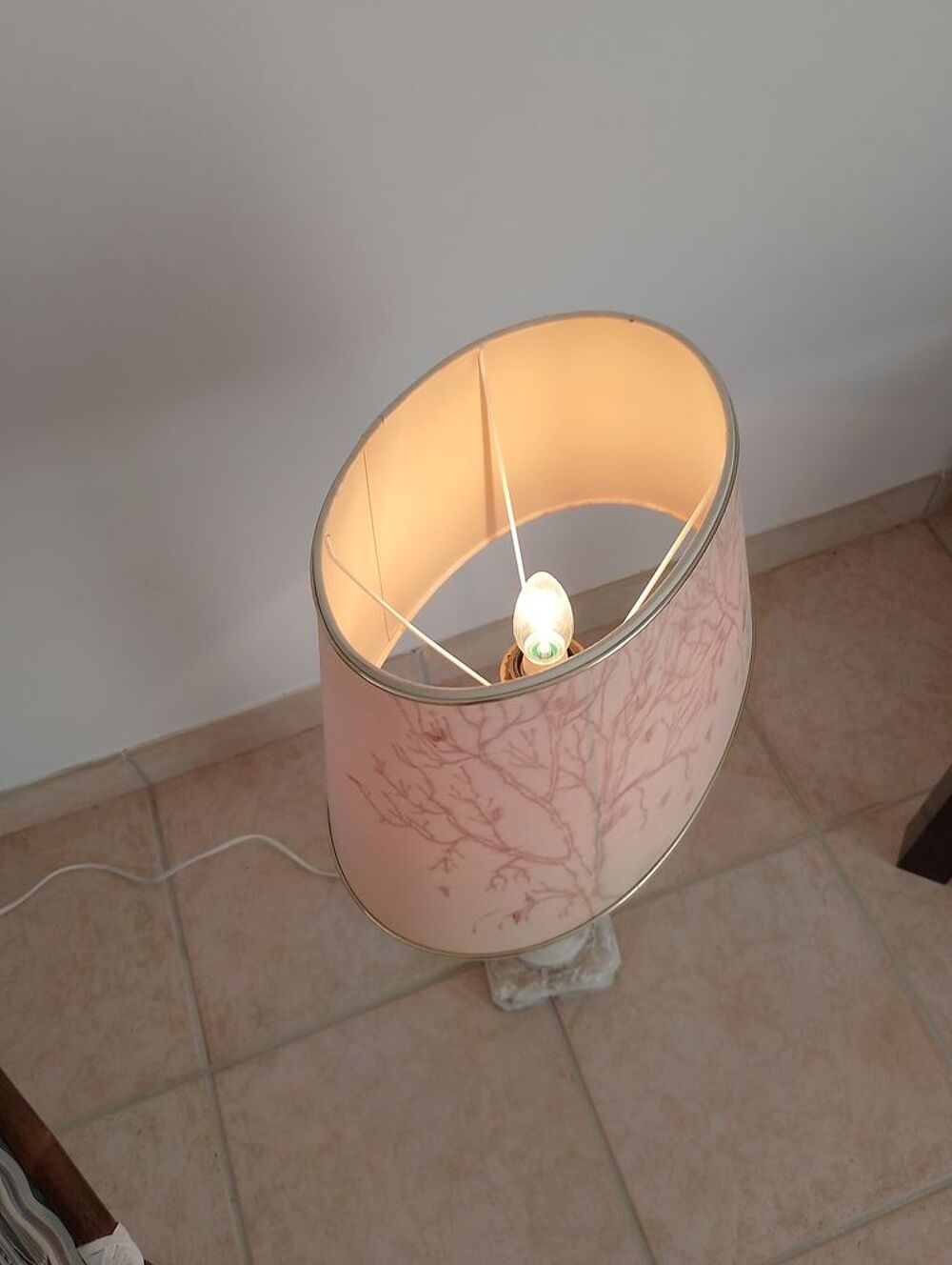 Lampe pied albatre Décoration