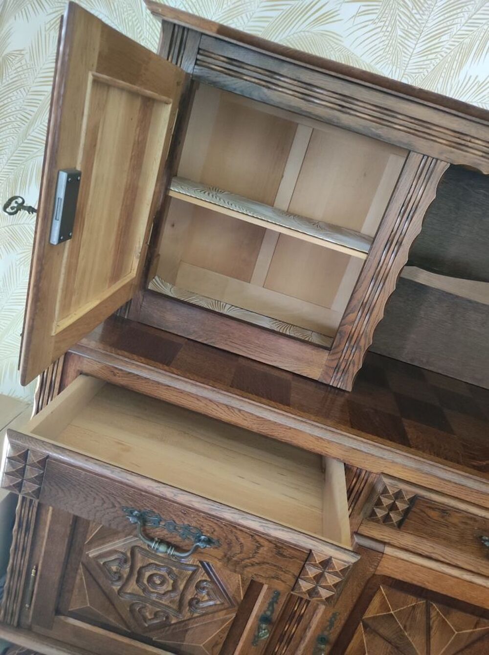 Buffet. Mueble breton ancien Meubles