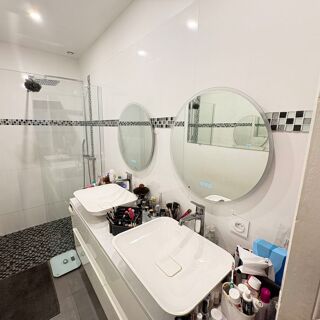  Appartement � vendre 3 pi�ces 84 m�