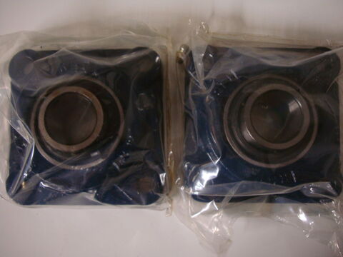 Paliers en fonte ,roulements ,arbre de scie. 32 Is-sur-Tille (21)