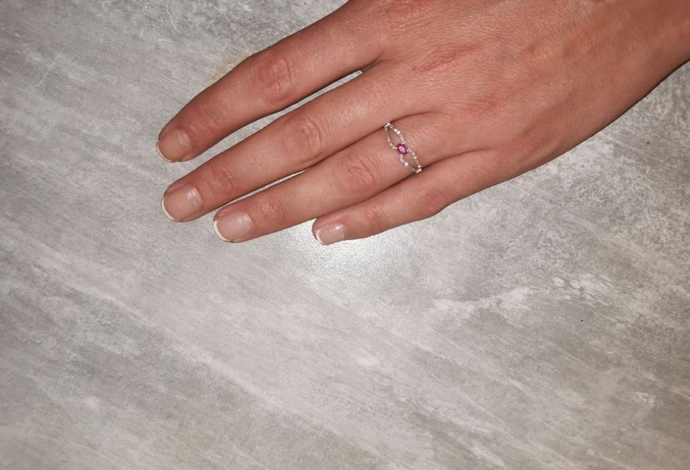 Bague taille 54
Bijoux et montres