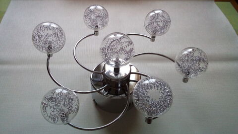 un luminaire 6 branches chromé en très bon état . 50 Chaource (10)