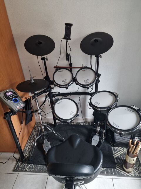 roland td15 2000 Bitschwiller-l�s-Thann (68)