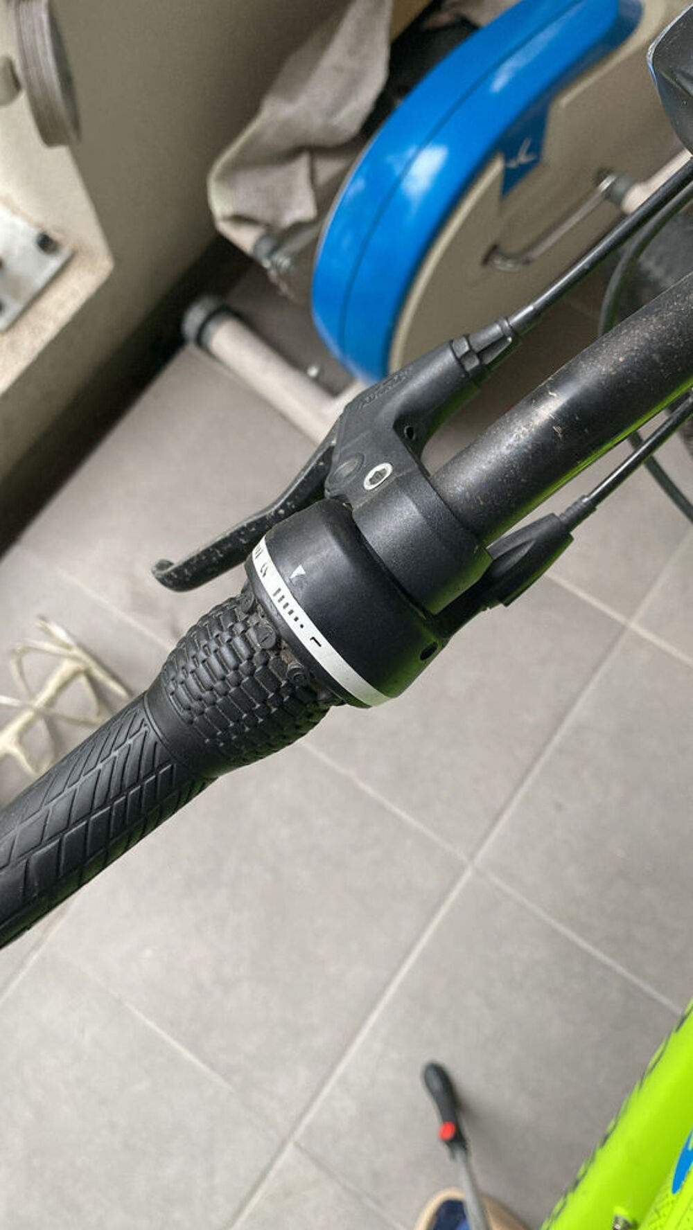 VTT Rockrider ST100 (27,5") Vélos