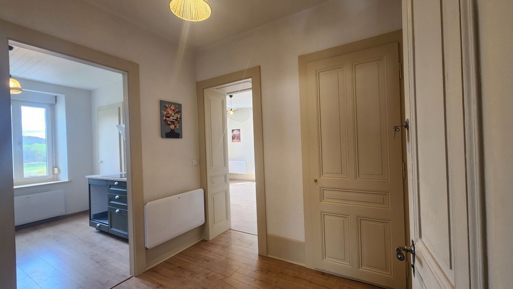 Vente Appartement F2 52 m² baigné de lumière, DPE C, PAC et clim Villers-le-lac