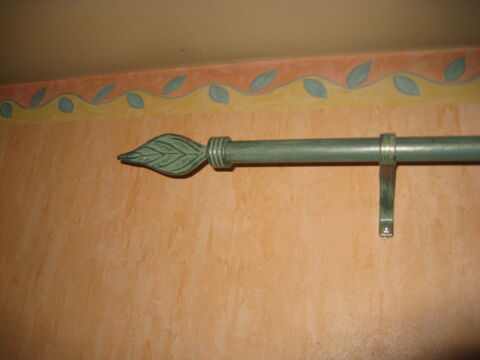 Tringle � rideau Feuille 17 Villeneuve-Saint-Georges (94)