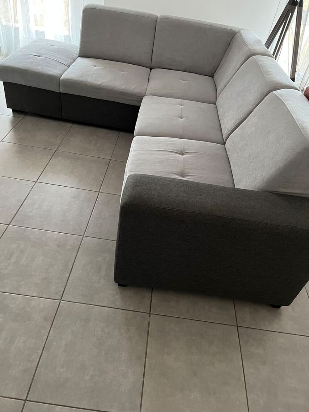 canap&eacute; convertible gris Meubles