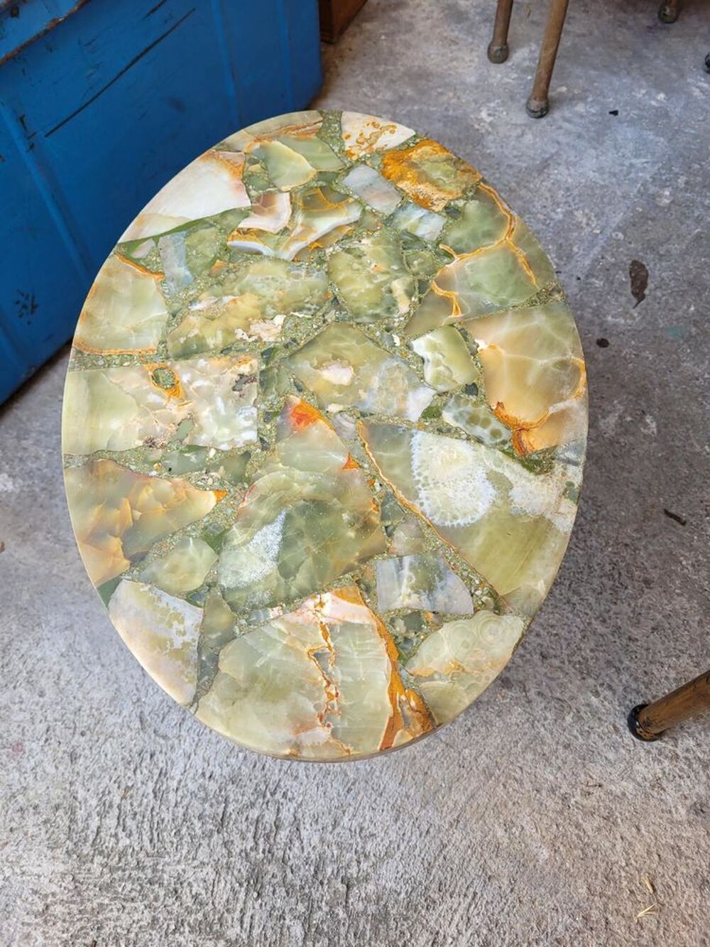 Table basse en aragonite + 2 petites gigognes Meubles