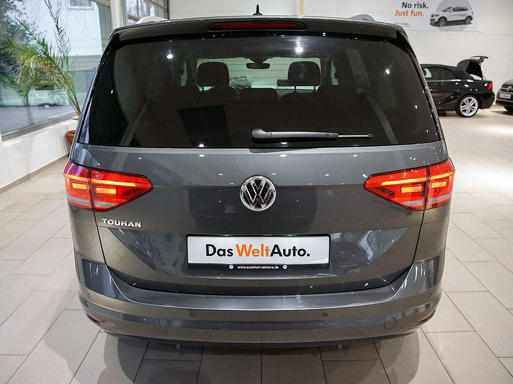 Touran 1.5 TSI EVO 150 DSG7 7pl IQ.Drive 2019 occasion 69007 Lyon