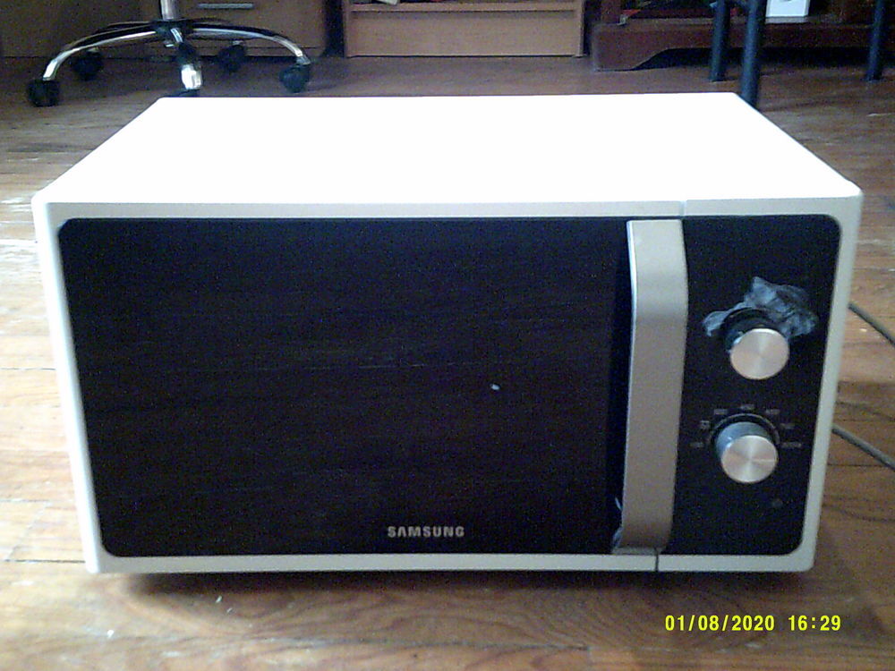 Four micro ondes SAMSUNG Electromnager