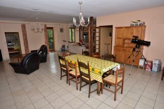  Maison à vendre 11 pièces 275 m²