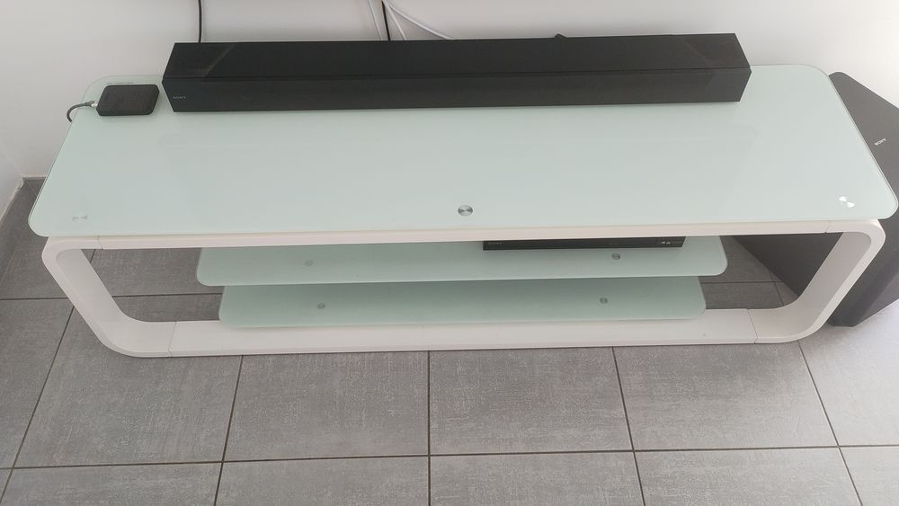 Meuble TV Design Miami Blanc 160 cm - Verre Tremp&eacute; - LED Meubles