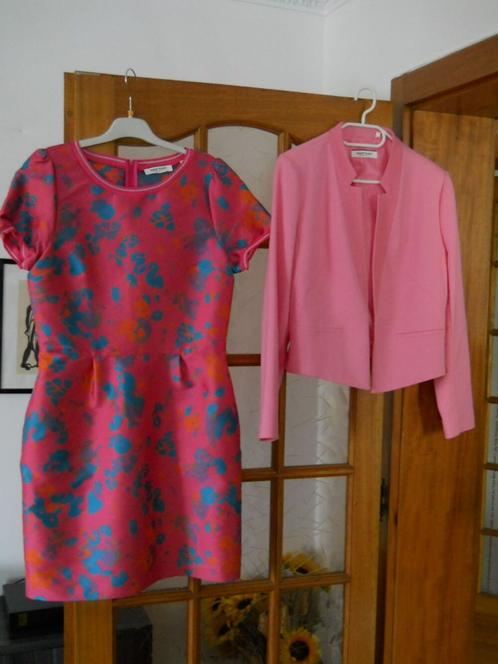  ENSEMBLE ROBE ET VESTE Vêtements