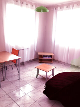 Location Appartement APPARTEMENT T2 MEUBLE LUMINEUX Troyes