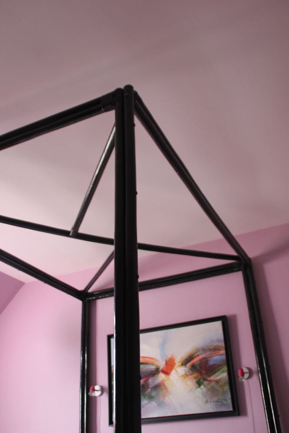 LIT A BALDAQUIN BAMBOU NOIR . Meubles