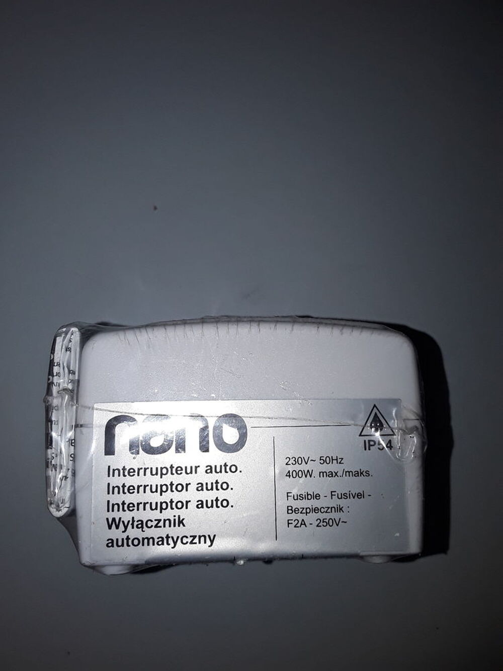 INTERRUPTEUR DETECTEUR MOUVEMENT ETANCHE NANO Bricolage