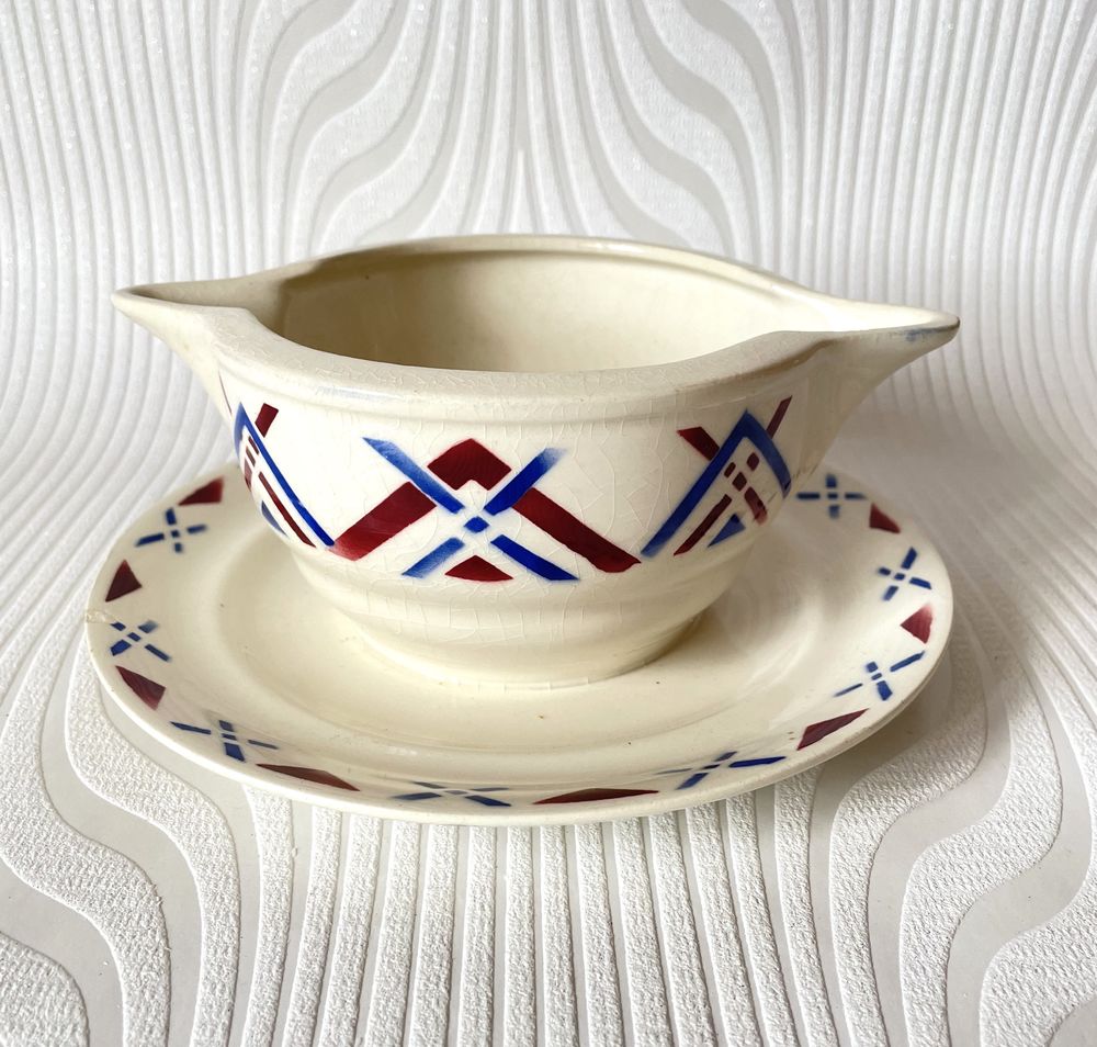 Jolie SAUCI&Egrave;RE en Fa&iuml;ence Moulin des Loups et Hamage Décoration