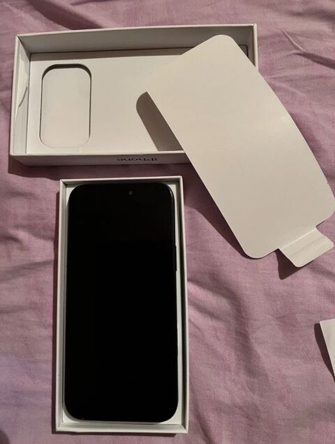 iPhone 17 Pro Max 2 To Bleu Intense - État Neuf 750 Paris 1 (75)