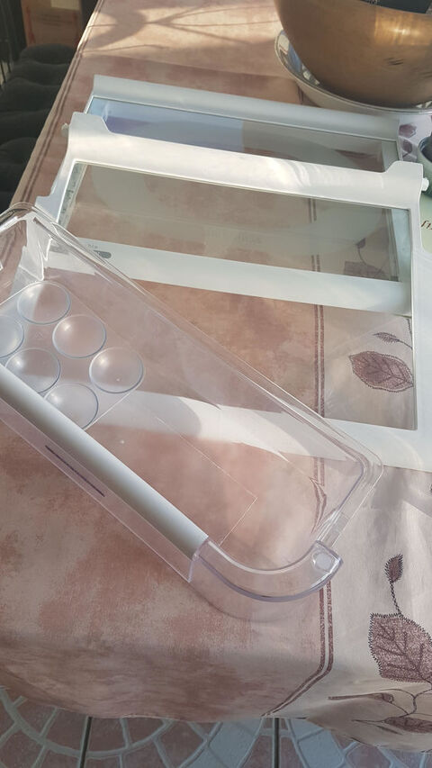 WHIRLPOOL PIECES DETACHEES FRIGO AMERICAIN 6ème SENS 
1 Clermont-l'Hérault (34)