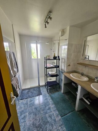  Maison à louer 5 pièces 154 m²