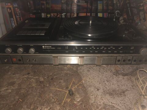 Lot platine, cassettes et meuble 30 Passavant-la-Rochère (70)