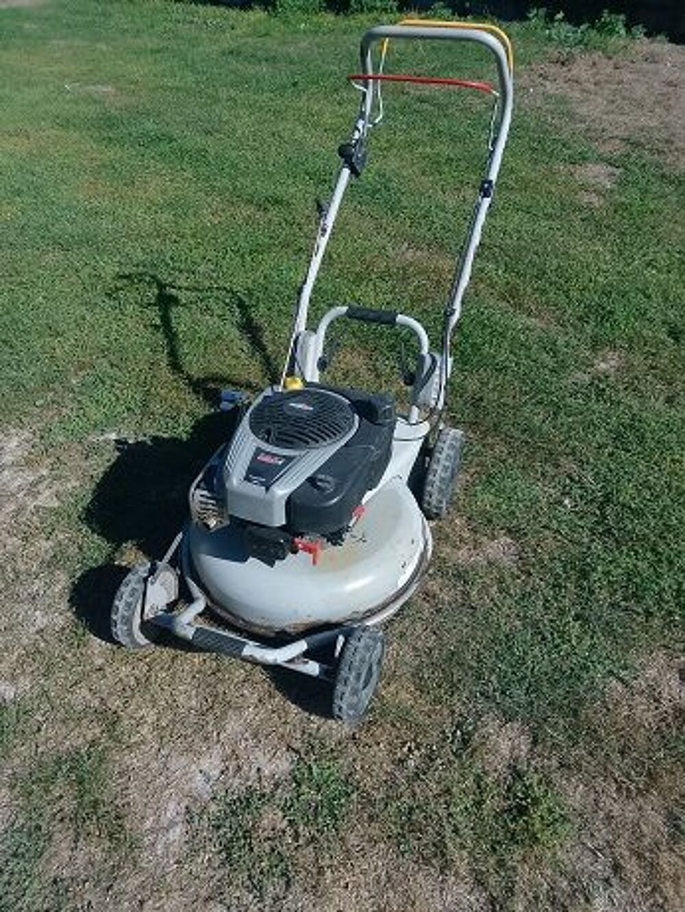 Tondeuse mulcheuse GRIN PRO PM53 Jardin