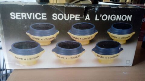 Service bols soupe  l'oignon 10 Voulx (77)